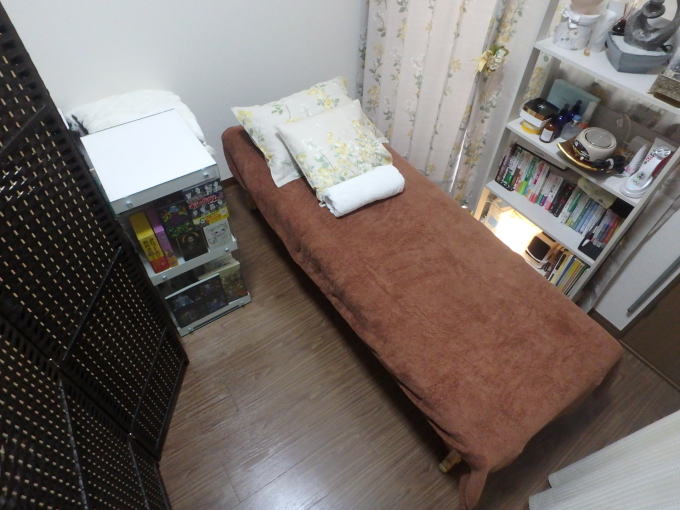 施術ルーム室内1