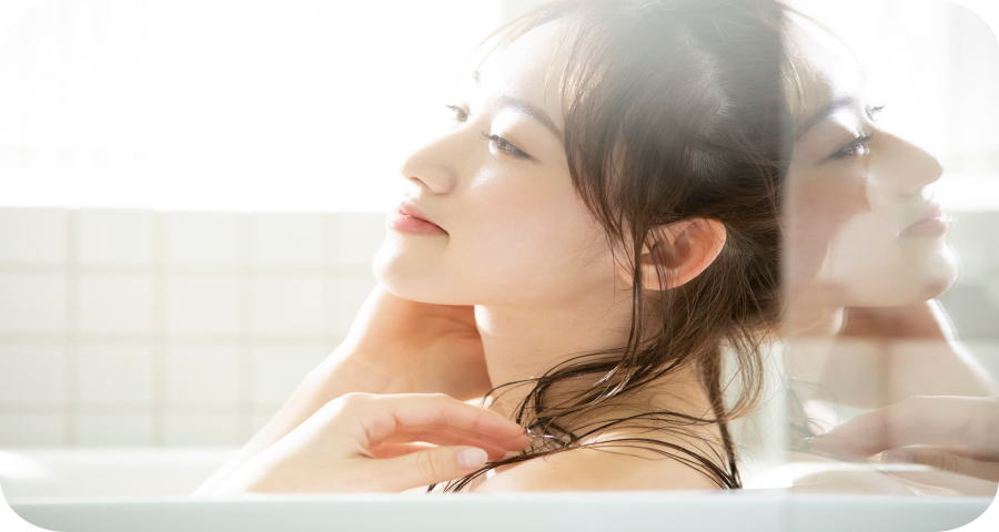 リラックスした女性